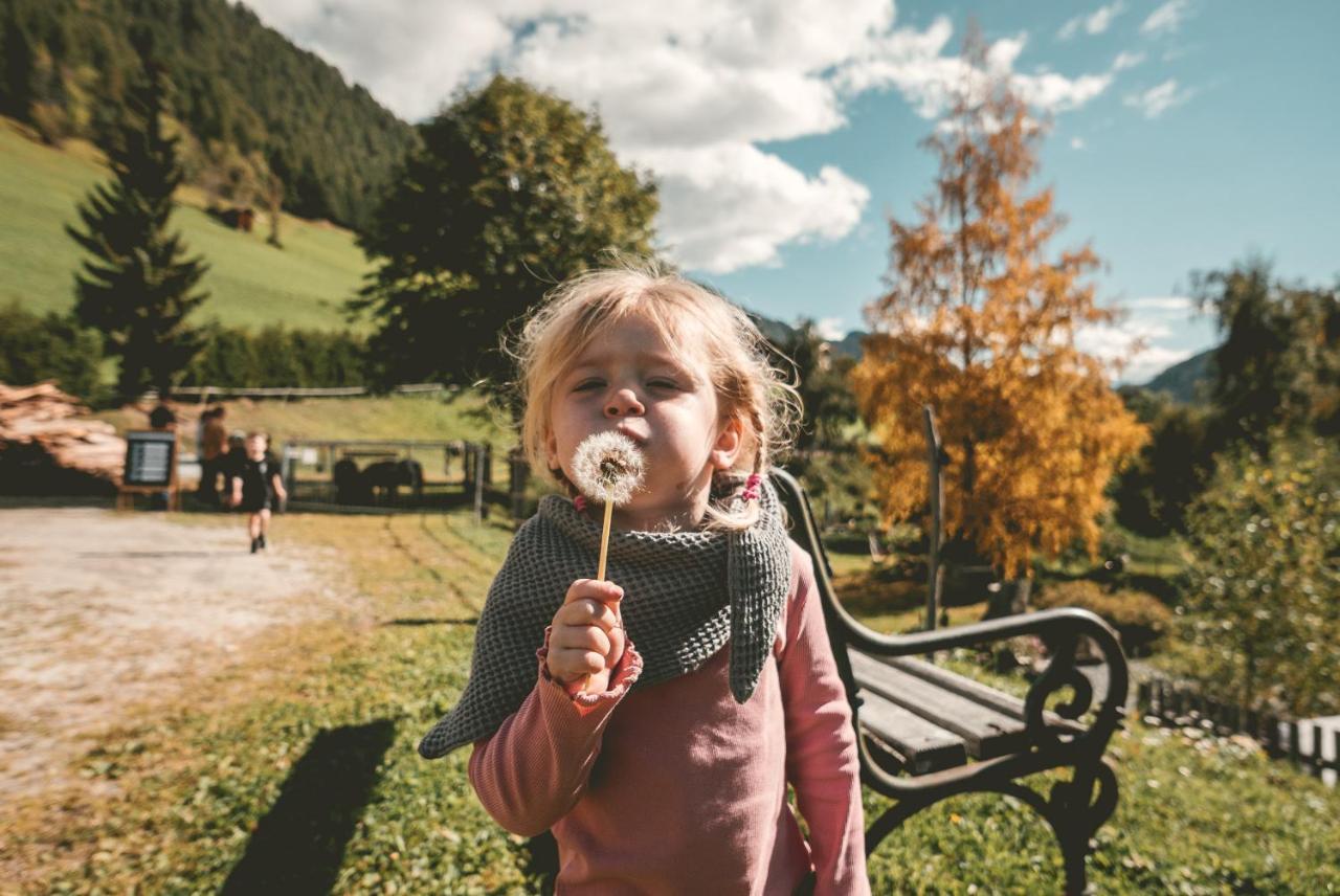 Familienhotel Replerhof Mit Kinderbetreuung Prägraten Esterno foto