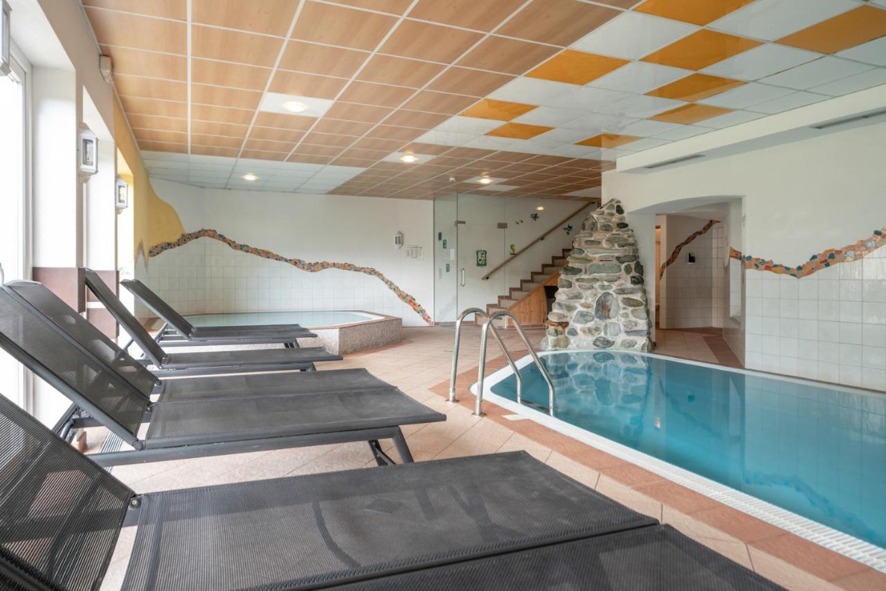 Familienhotel Replerhof Mit Kinderbetreuung Prägraten Esterno foto